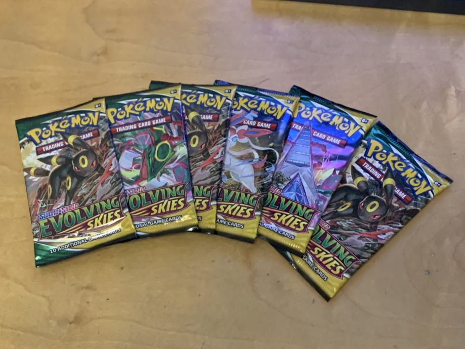 Pokemon Karte - Evolving Skies Booster Pack