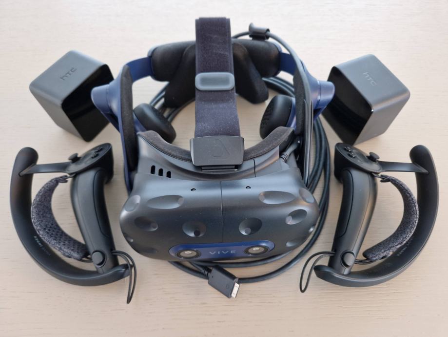 HTC Vive Pro 2 + Vive Base stations + Index controllers