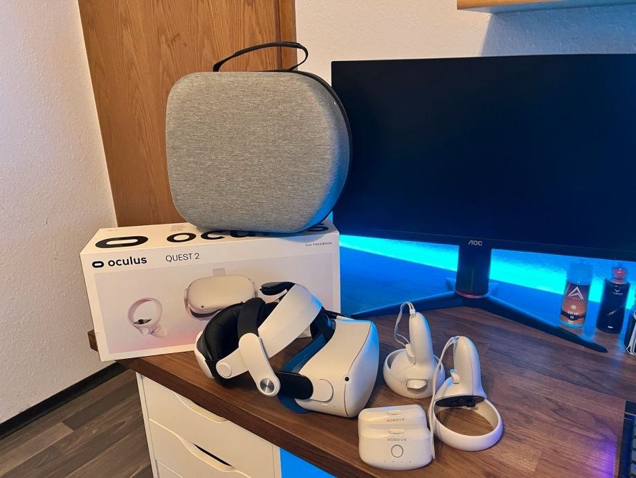 Oculus Quest 2 256 GB s številnimi dodatki.