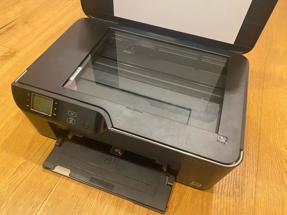 Tiskalnik multifunkcijski Hp Deskjet 3525