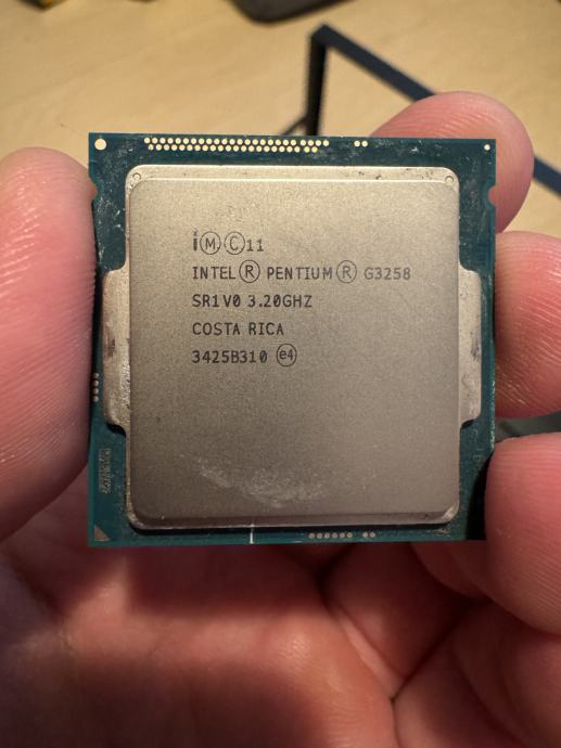 Intel Pentium G3258