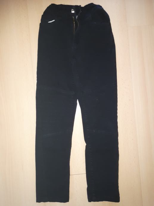 črne jeans hlače 134