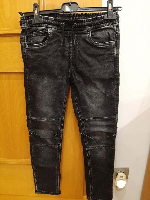 Jeans hlače 140  cm in 146 cm