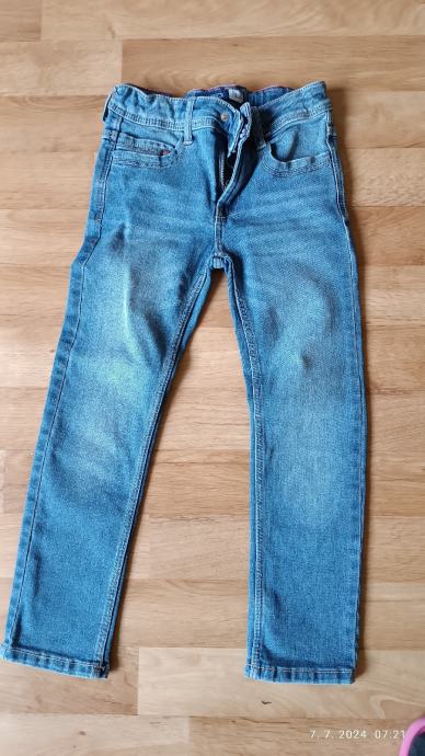 Jeans hlače št. 116