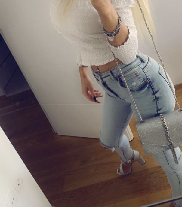 Jeans hlače Zara- svetle kavbojke št.34