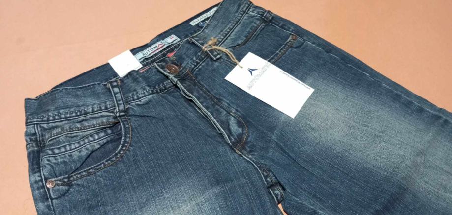 Jeans hlače 44