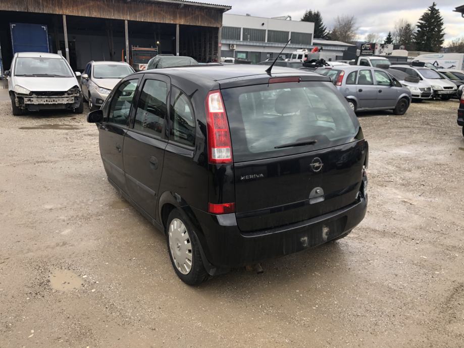 Opel Meriva Osebno