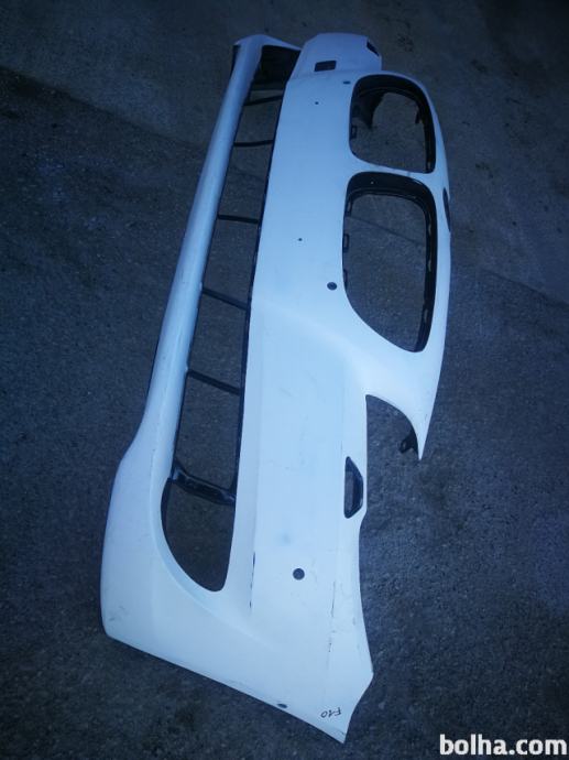 Bmw 5 F10 F11 prvi odbijač bumper ličarsko pripravljen