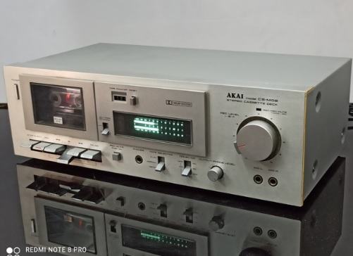 Kasetar AKAI CS-M02