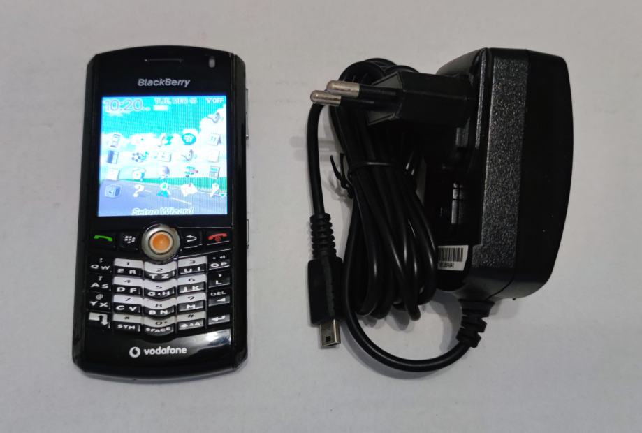 Blackberry Pearl 8100