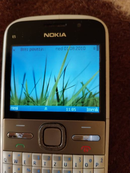 NOKIA E5-00