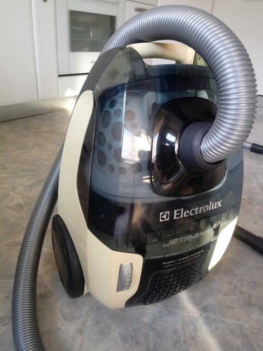 sesalec Electrolux ZJM 6830 JETMAXX