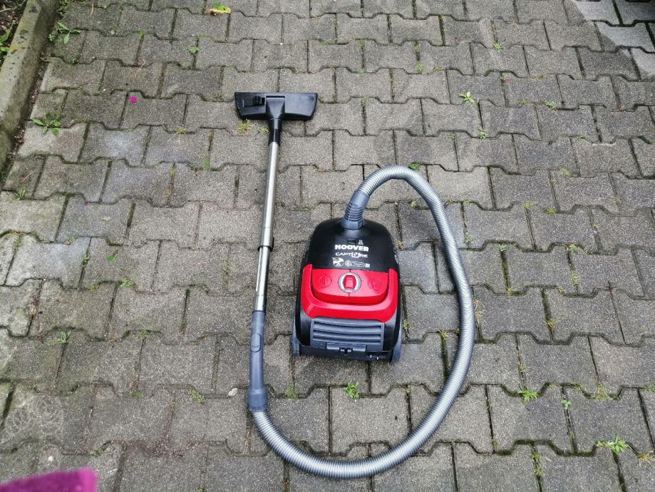 Sesalec Hoover 700w