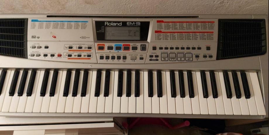 KLAVIATURA ROLAND EM-15