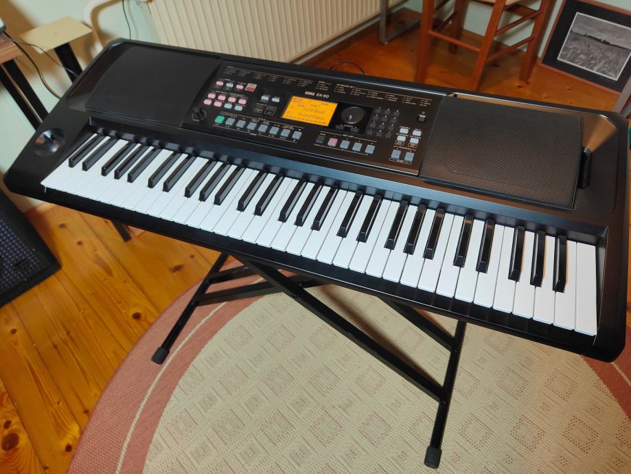 Korg EK-50 entertainer klaviatura