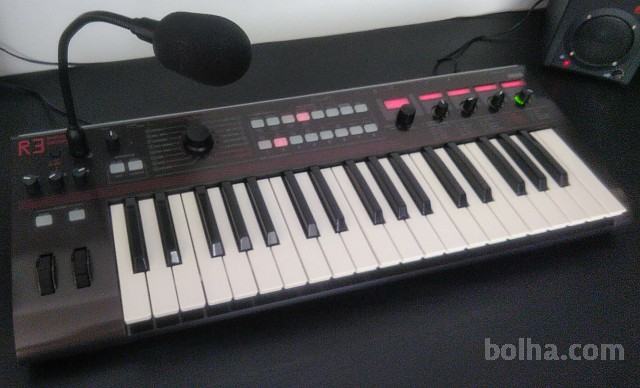 Korg R3 Synth / Vocoder