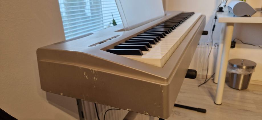 Stage Piano Yamaha P-60