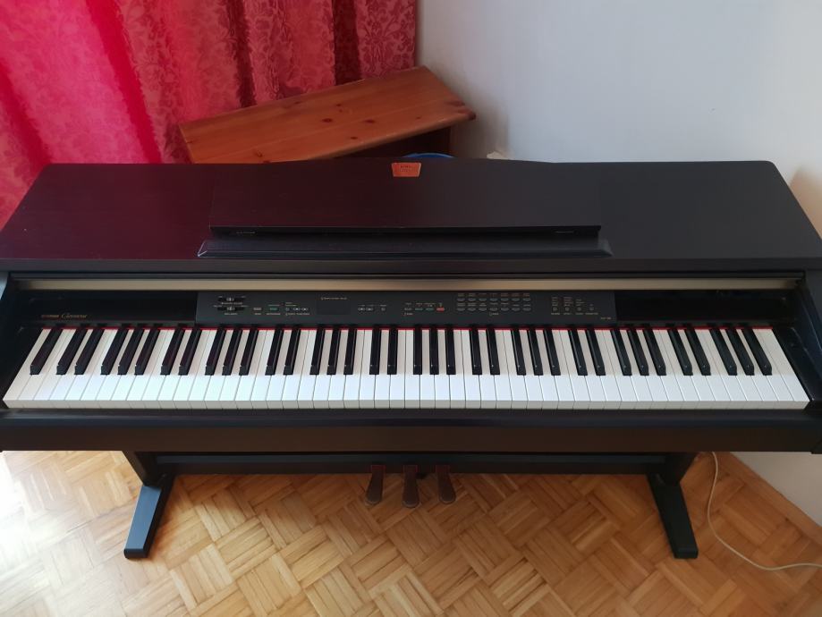 Klavir Yamaha Clavinova CLP 120