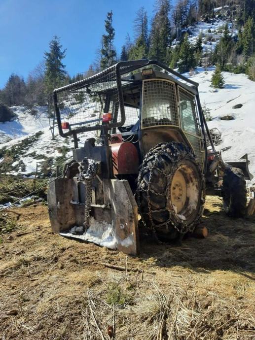 Massey ferguson 4245