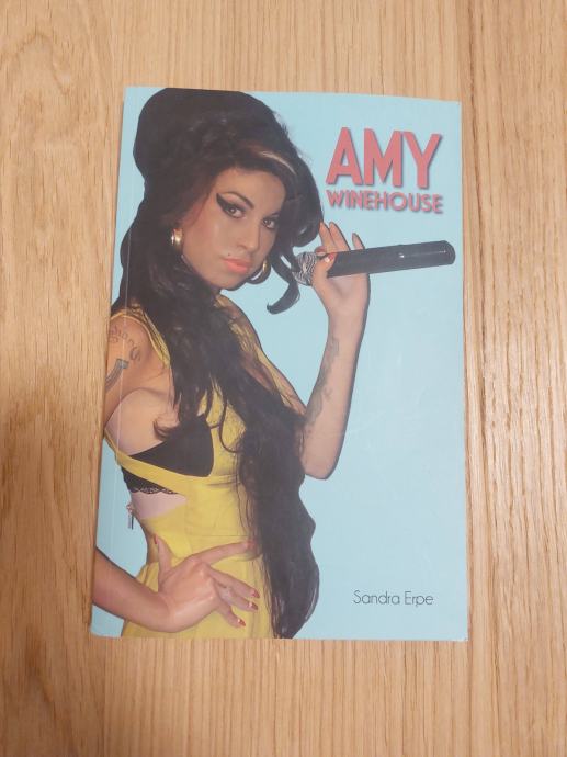 Knjiga AMY WINEHOUSE