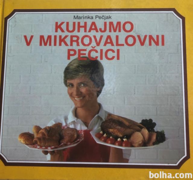 Knjiga KUHAJMO V MIKROVALOVNI PEČICI