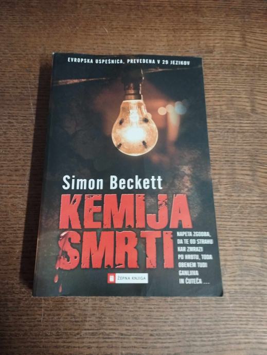 SIMON BECKETT KEMIJA SMRTI