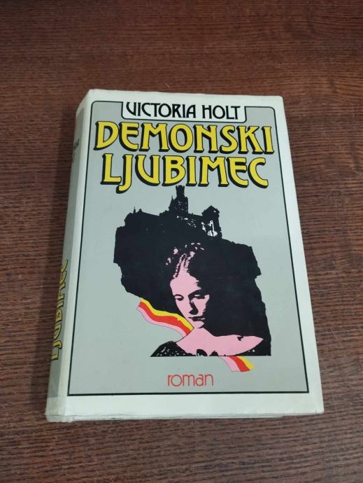 VICTORIA HOLT DEMONSKI LJUBIMEC