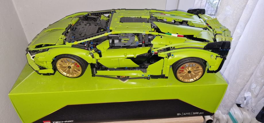 LEGO Lamborghini Sian