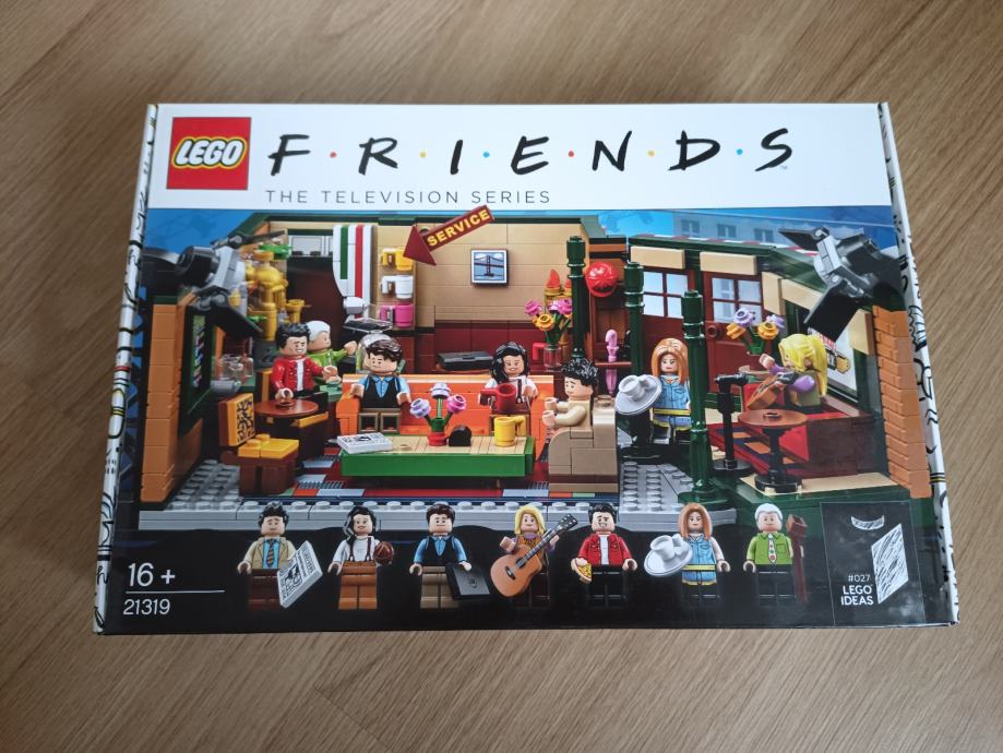 LEGO 21319 F R I E N D S central perk