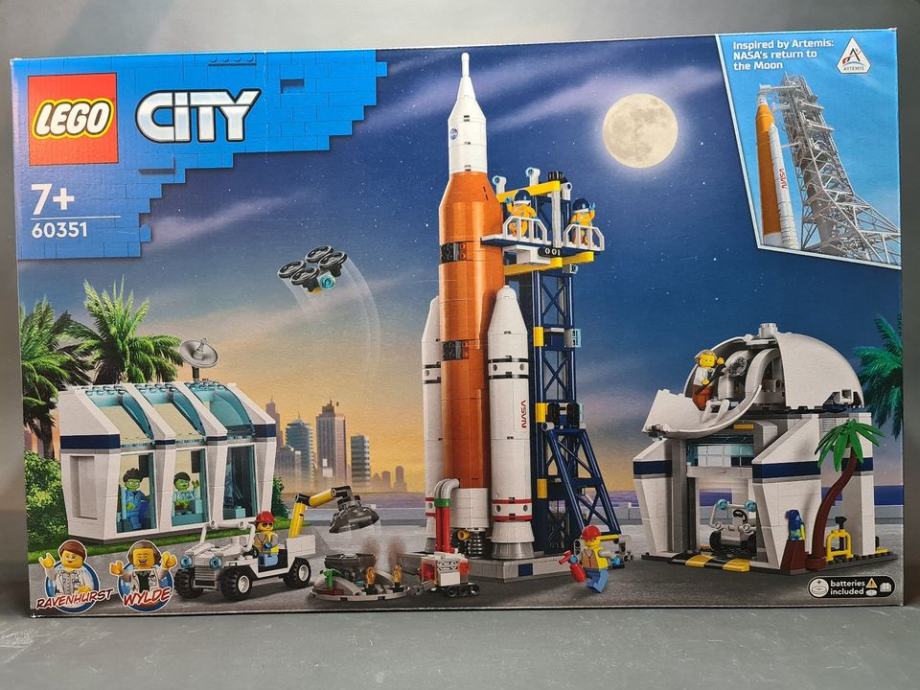 LEGO City 60351 Vesoljsko pristanišče