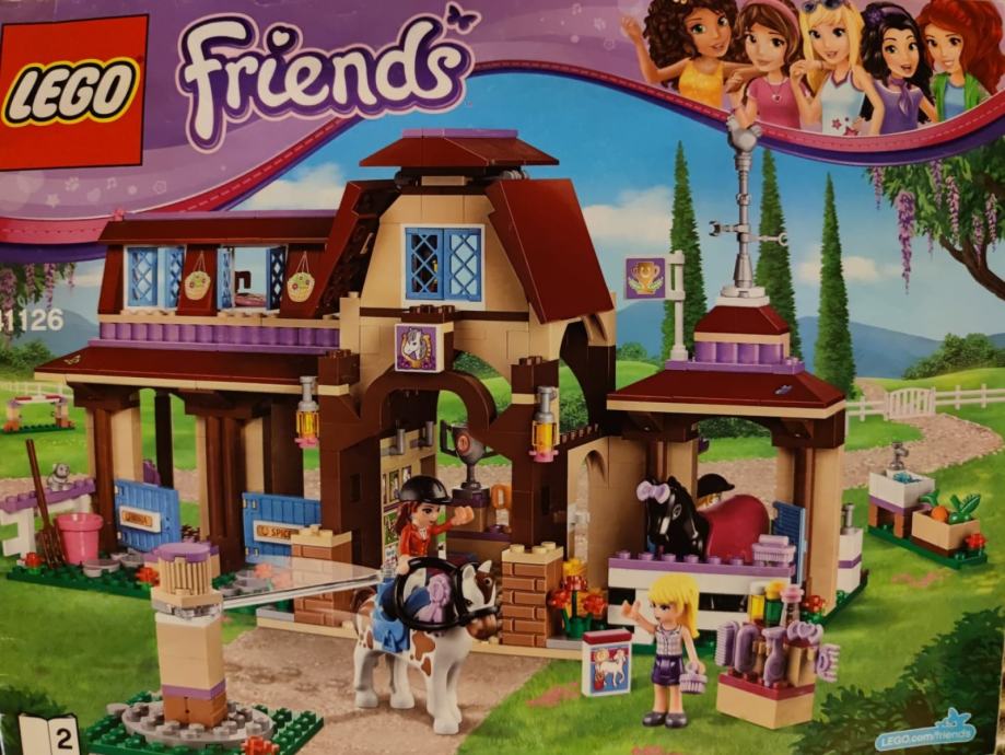 Lego Friends: Jahalni klub v Heartlaku 41126