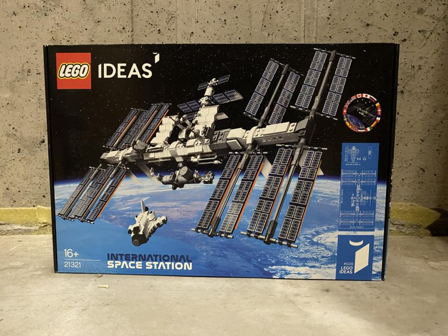 LEGO International Space Station 21321