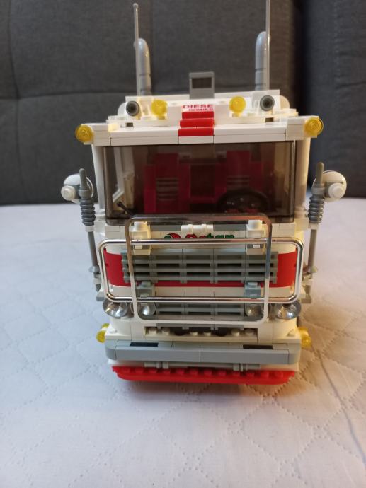 Lego Model Team Racing Truck