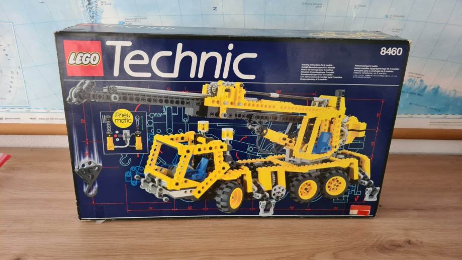 Lego Technic Pneumatic Crane Truck