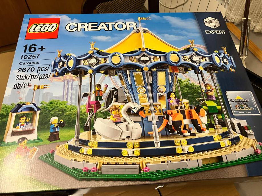 Lego vrtiljak - Lego Creator Expert Carousel 10257