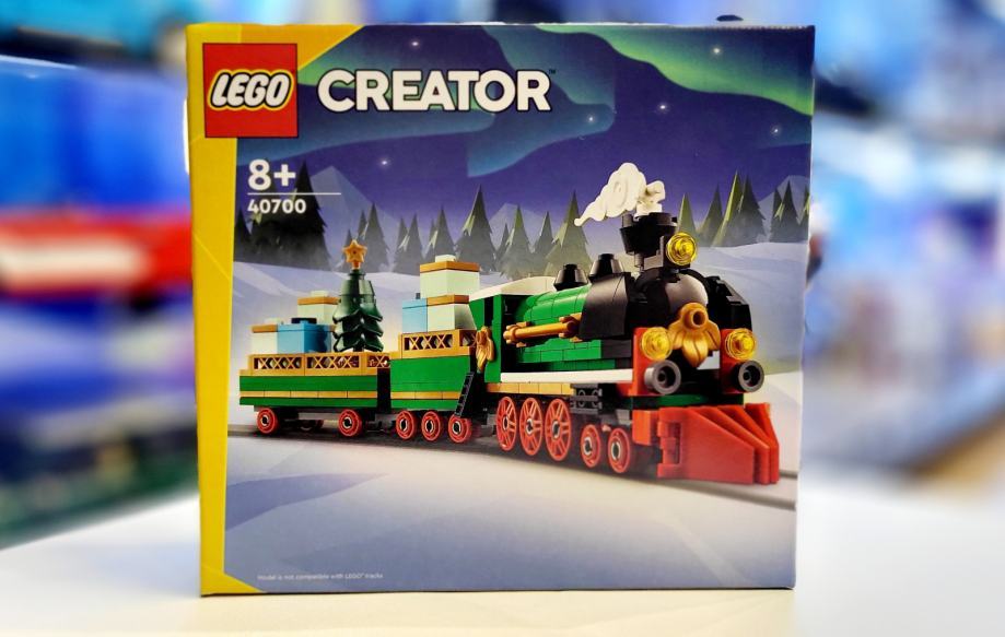 P: nov, zaprt set LEGO 40700 Winter Holiday Train