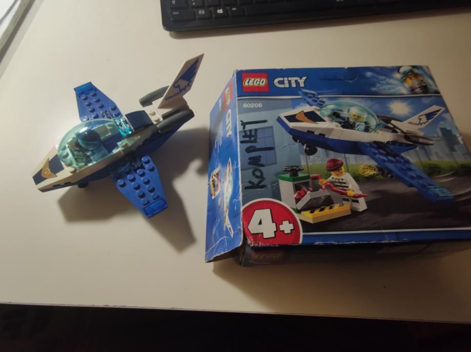 Prodam LEGO CITY  60206 Sky Police Jet Patrol