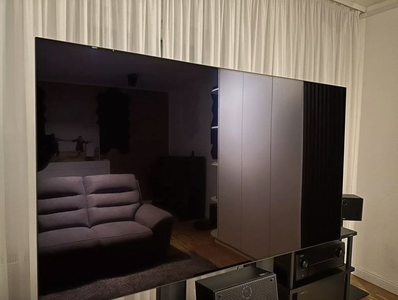 LG OLED65B39LA 65-palčni pametni televizor OLED Ultra HD - Črna