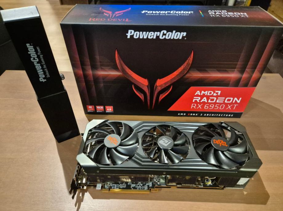 Grafična kartica PowerColor AMD Radeon RX 6950 XT Red Devil