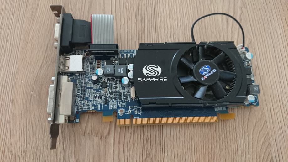 Grafična kartica Sapphire HD 5570 DDR3 1GB brez dodatnega napajanja