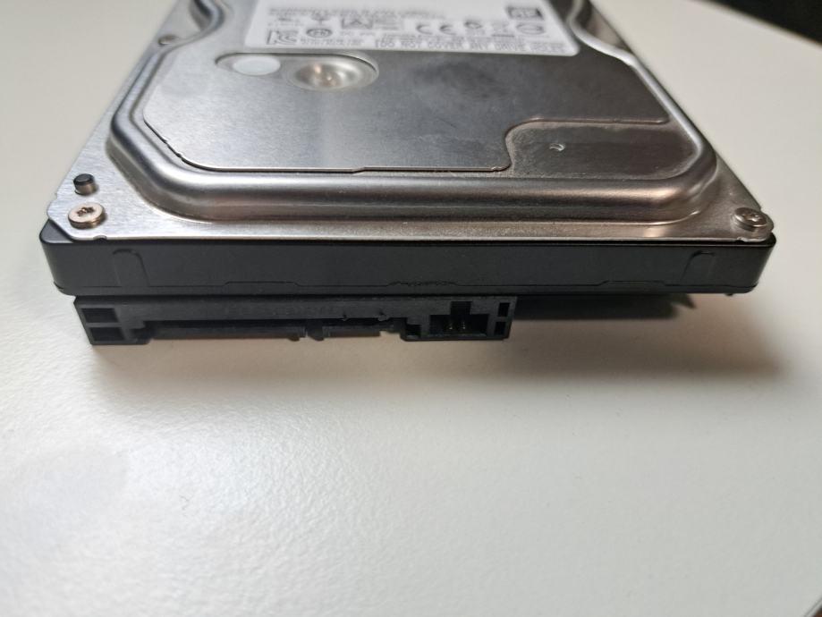 Trdi disk 1TB 3.5 Toshiba