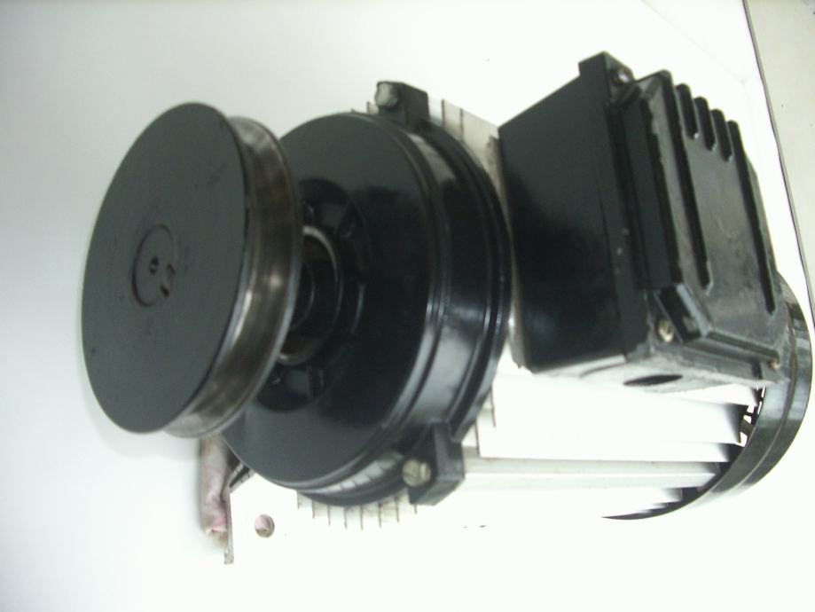 ELEKTROMOTORJI 220/380V