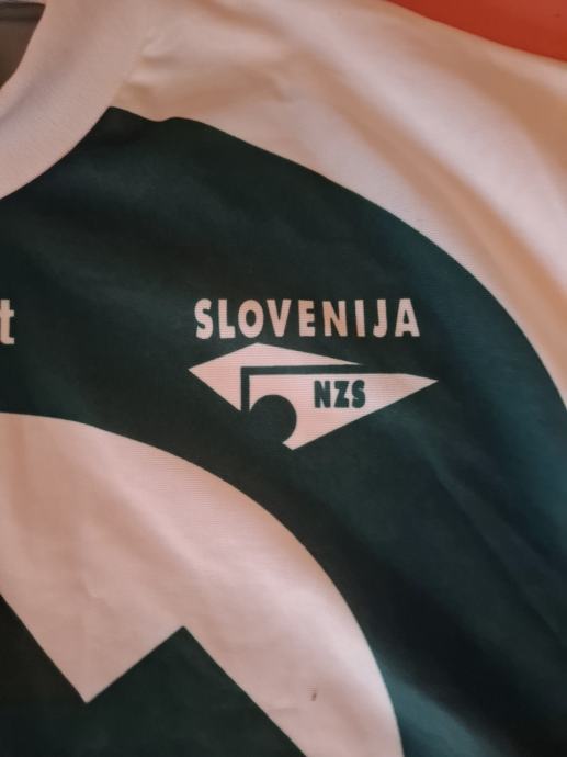 Dres od slovenske nogometne reprezentance