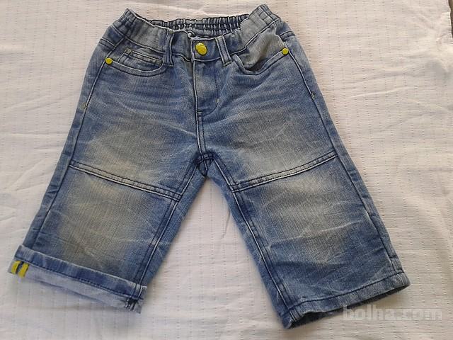 Nove Kr.hlače jeans št.122