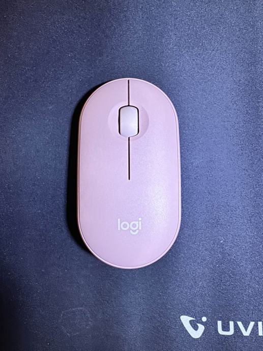 Logitech M350S Pebble 2 + UVI Gear mousepad