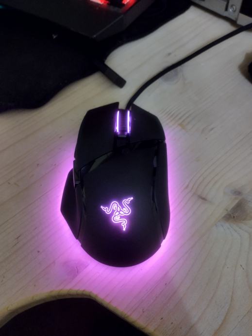 Razer Basilisk V3 miška