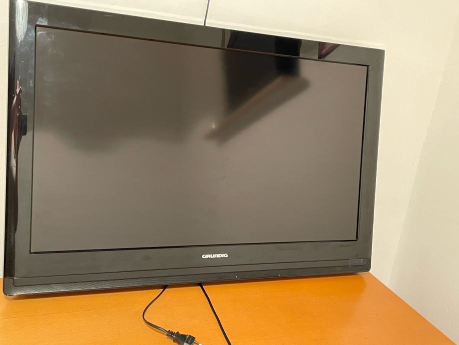 GRUNDIG 32 GLX 3000 C