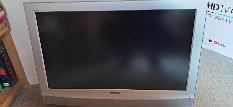 LCD TV