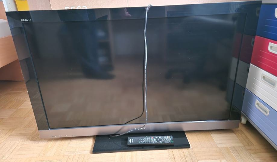 Sony Bravia LCD TV 40"