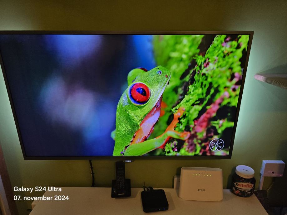 Philips tv 108cm 4K